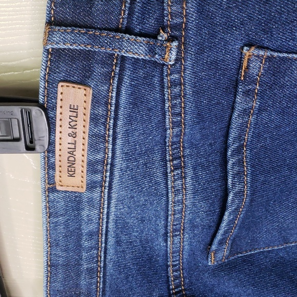 NWT Kendall & Kylie Kontouring Mid Rise Skinny Blue Jeans Size 13/14 - Picture 10 of 12